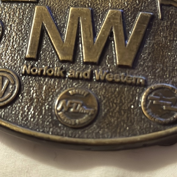 Norfolk and Western Railway Belt Buckle by Century Canada - Picture 3 of 4